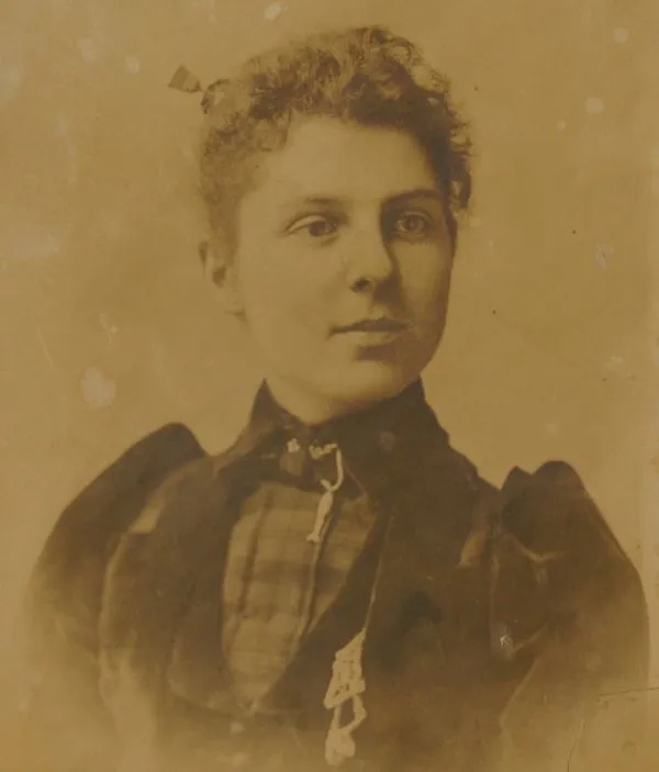 Mary Brockie (Hogg) Pearce
